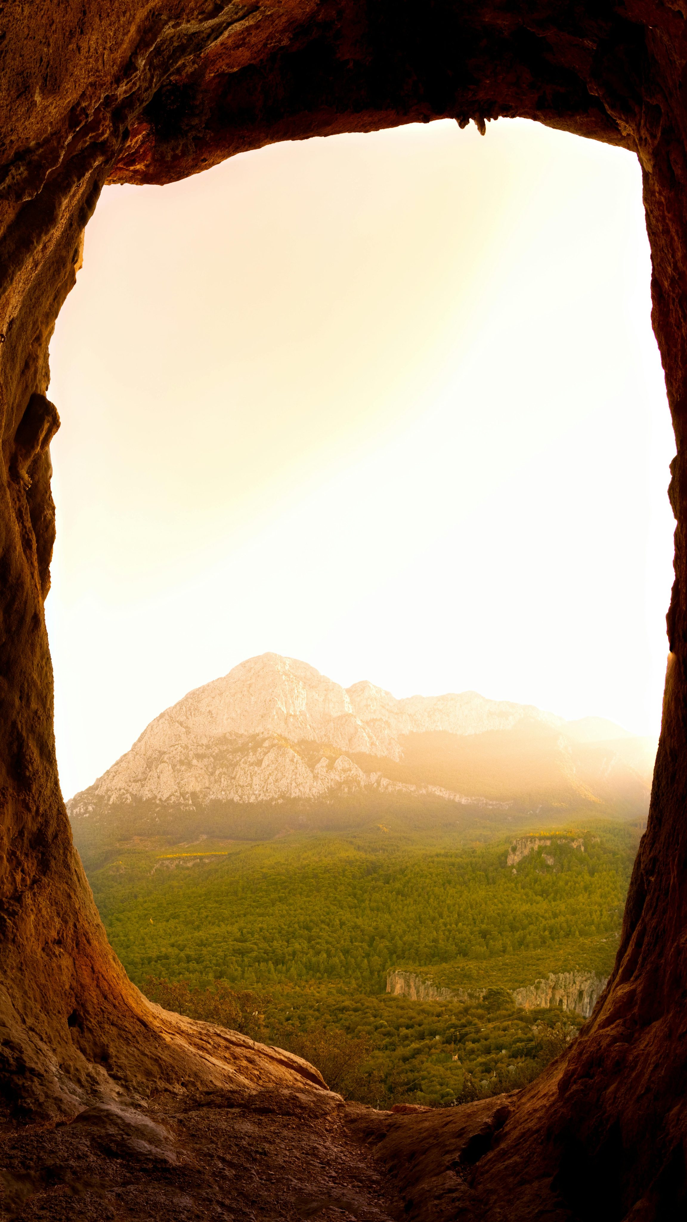 Easter, Renewal, and the Unconscious: A Psychodynamic Perspective